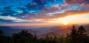 sunset-clouds-mountains